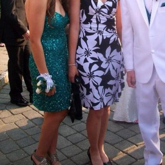 Teal sequined Prom Mini dress - Picture 6 of 6